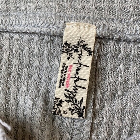 Free People top - Picture 3 of 4